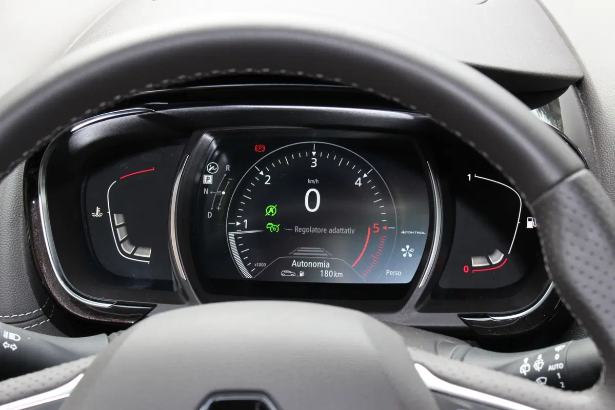 Renault Espace: il nostro AMboxing (19)