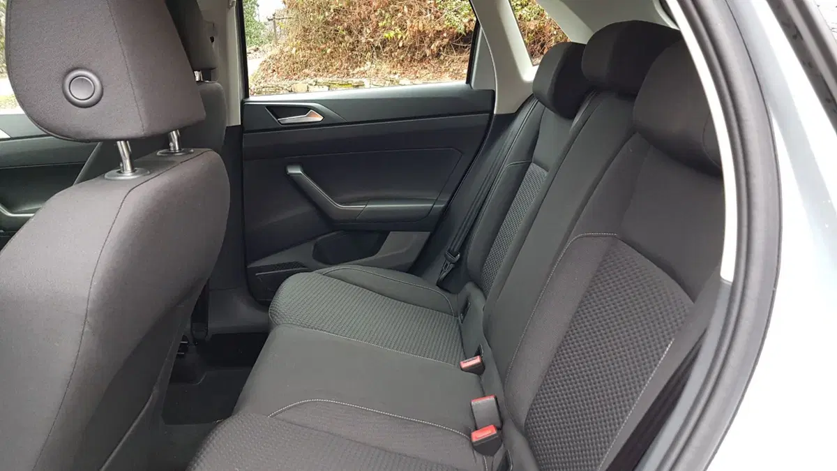 Volkswagen Polo | Bene la tradizione ma... (25)