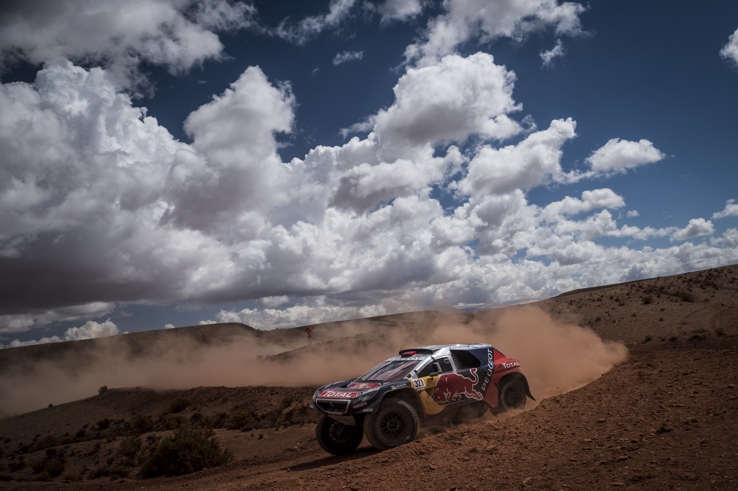 Dakar 2016 Peugeot: E finalmente &egrave; Carlos Sainz