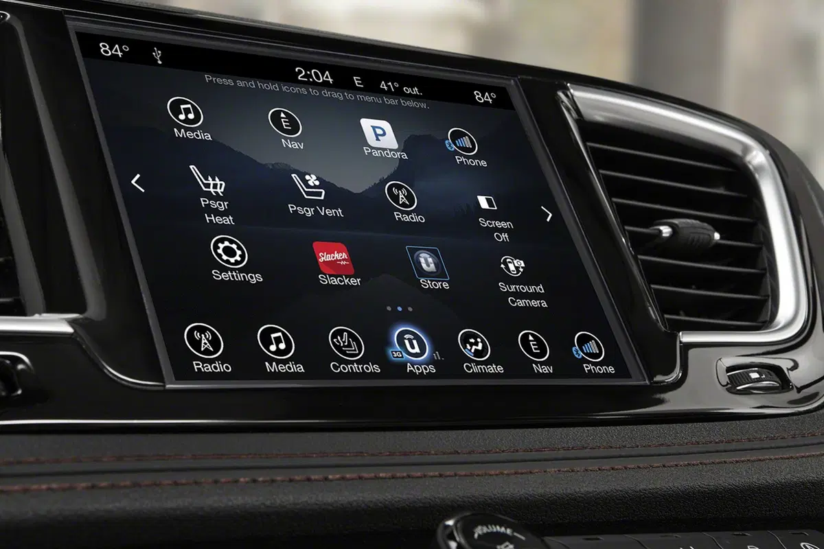 Chrysler Pacifica (12)