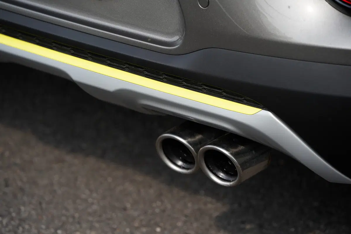 Kia Picanto XLine, motore da 100 CV e stile da crossover [Video] (4)