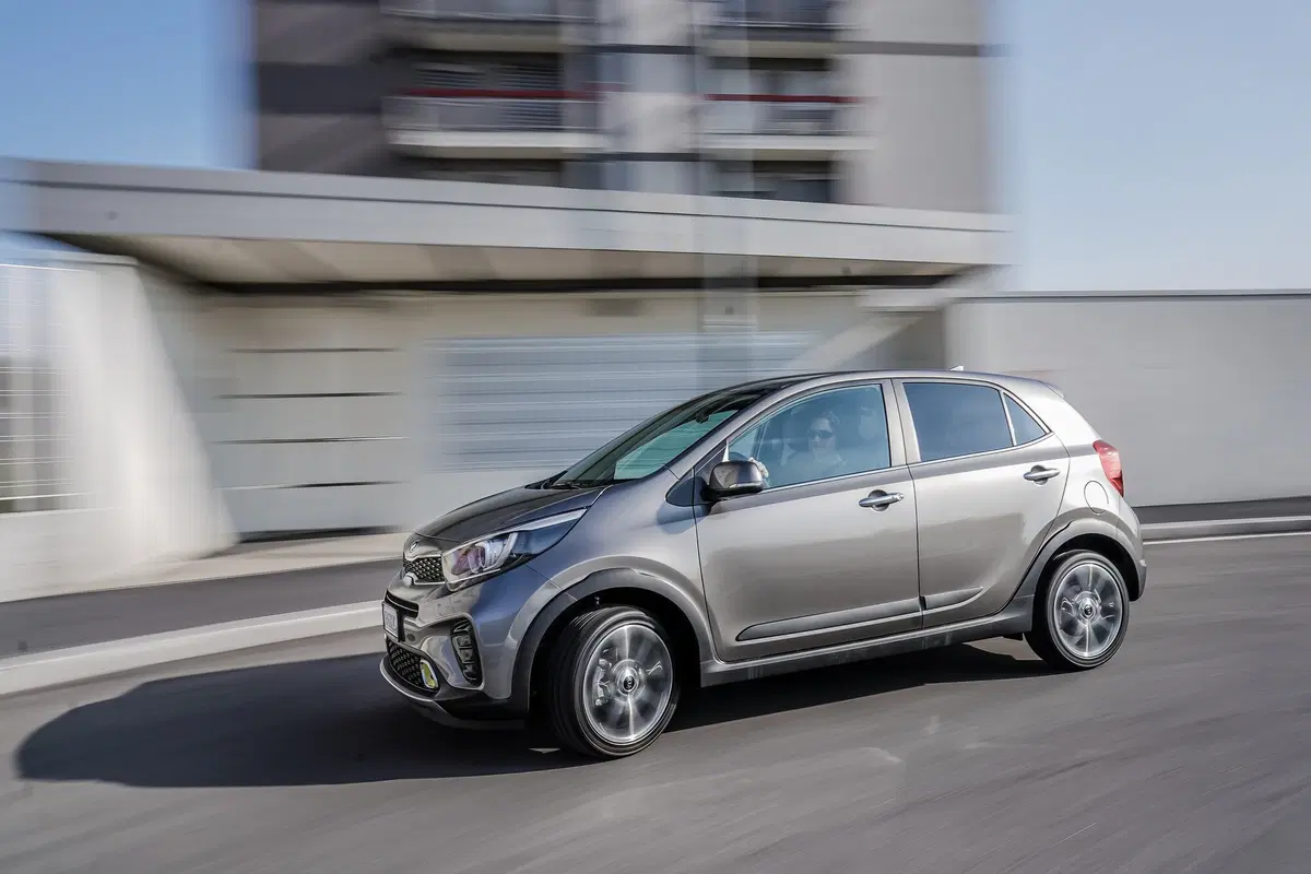 Kia Picanto XLine, motore da 100 CV e stile da crossover [Video] (3)