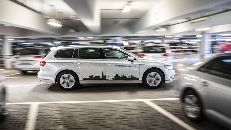 Volkswagen Autonomous Parking, al via l&#039;era della guida autonoma [Video]