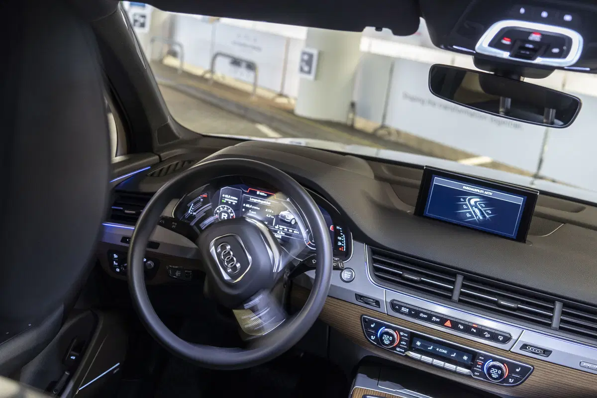 Volkswagen Autonomous Parking, al via l'era della guida autonoma  (5)