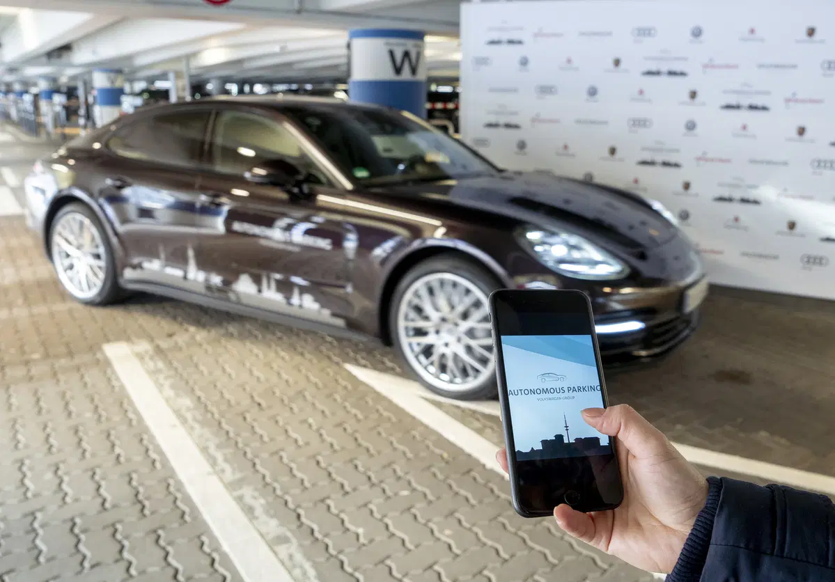 Volkswagen Autonomous Parking, al via l'era della guida autonoma  (7)