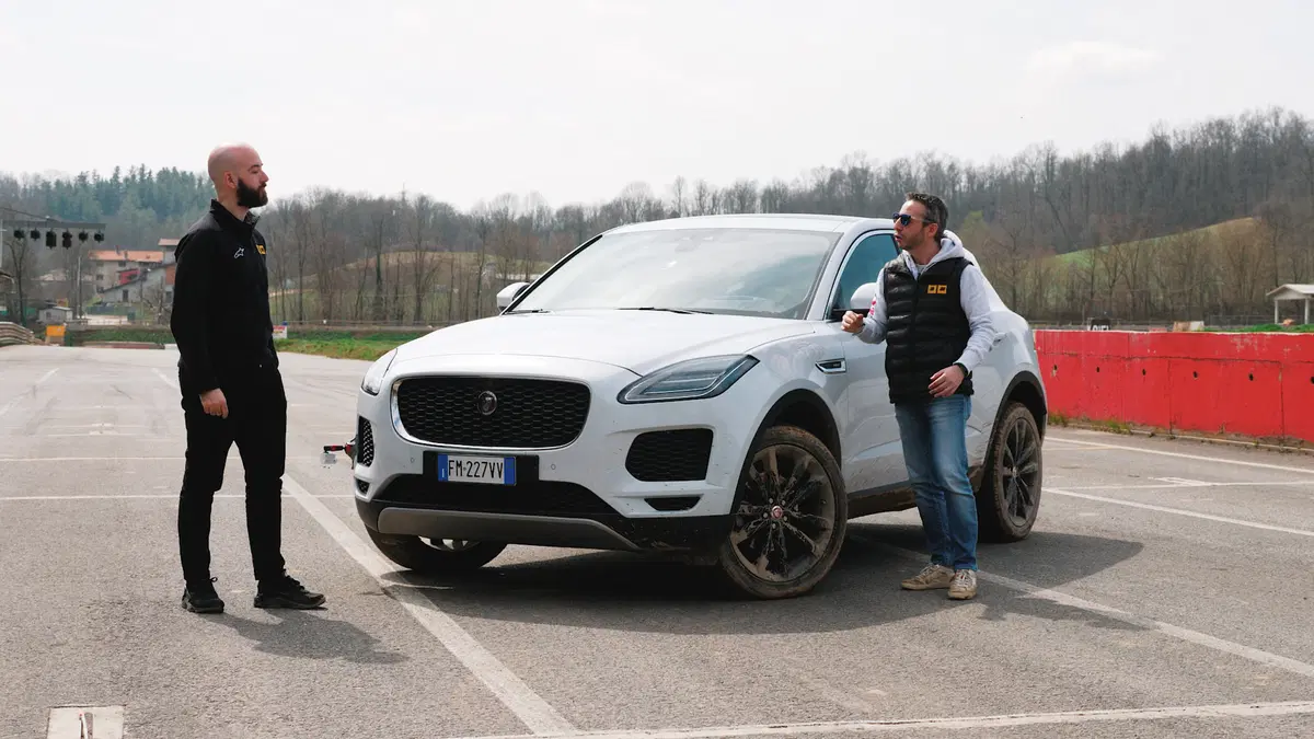 Jaguar E-Pace, Come va in... Fuoristrada [Video] (19)