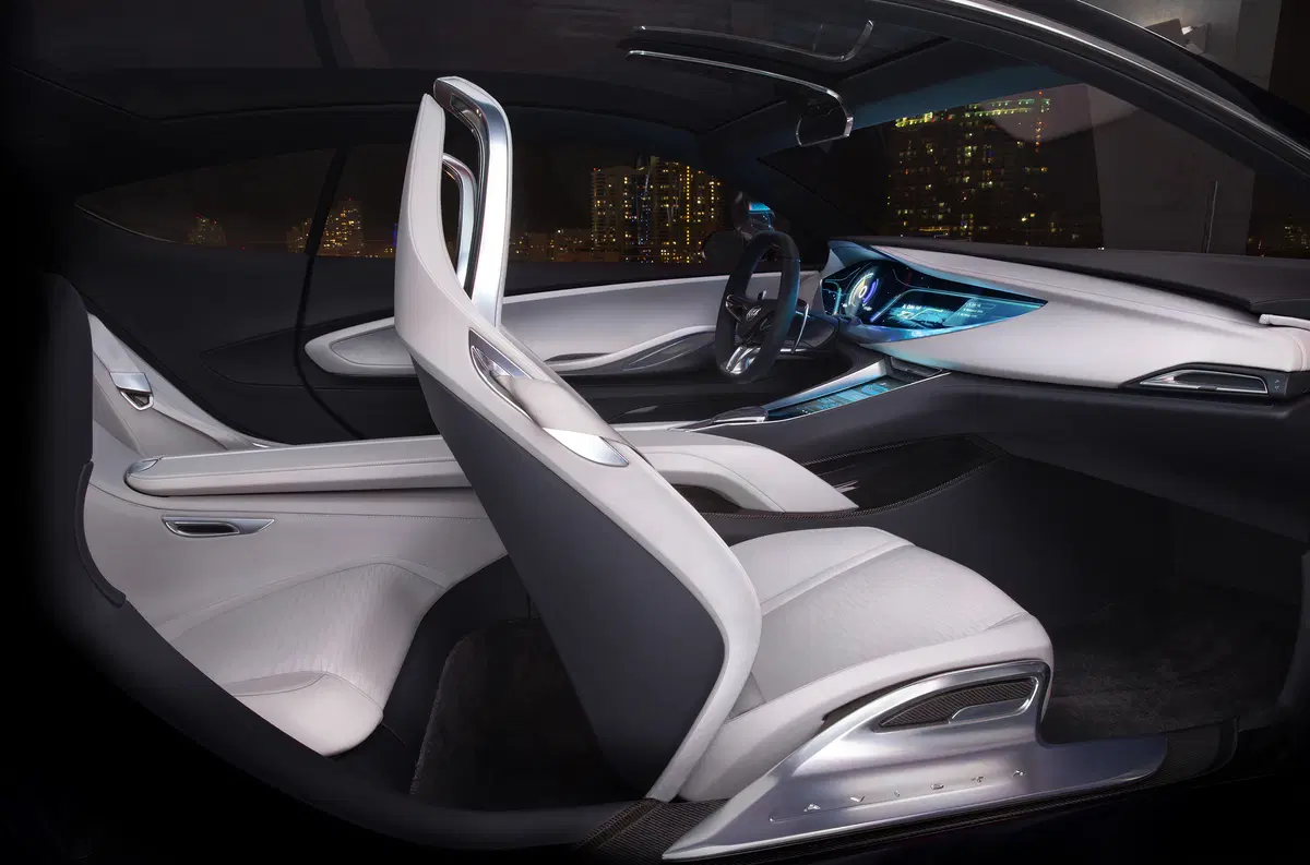 Buick Avista (18)