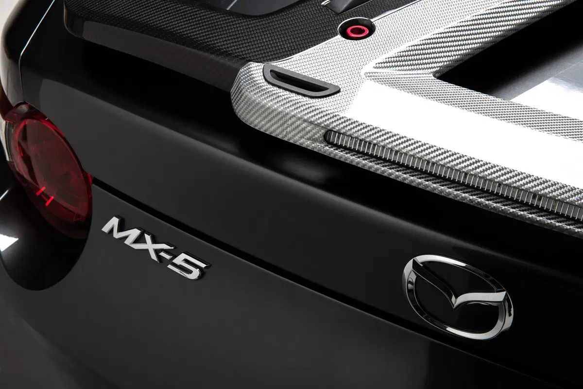 Mazda MX-5 Grand Tour, la “viaggiatrice” (8)