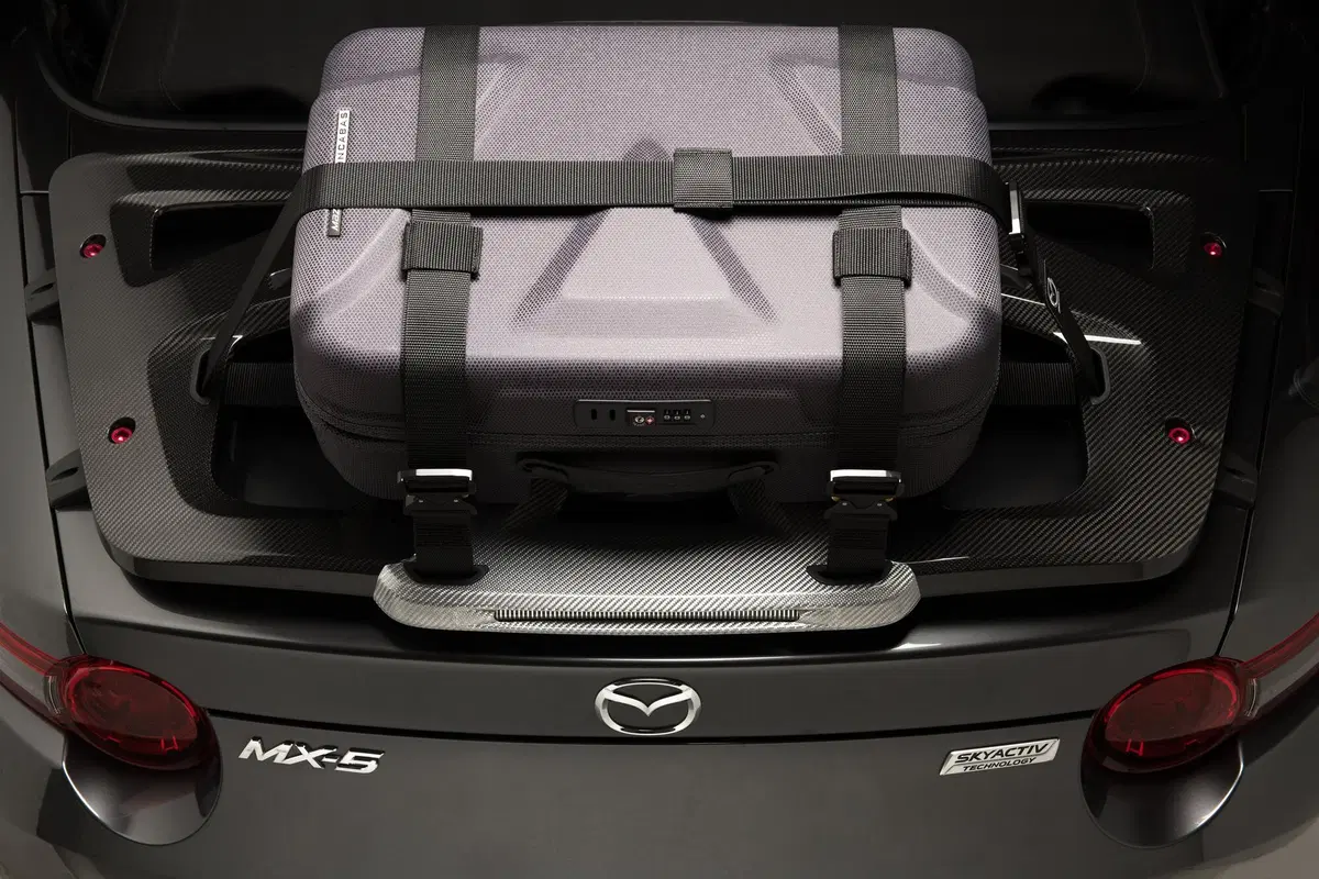 Mazda MX-5 Grand Tour, la “viaggiatrice” (12)