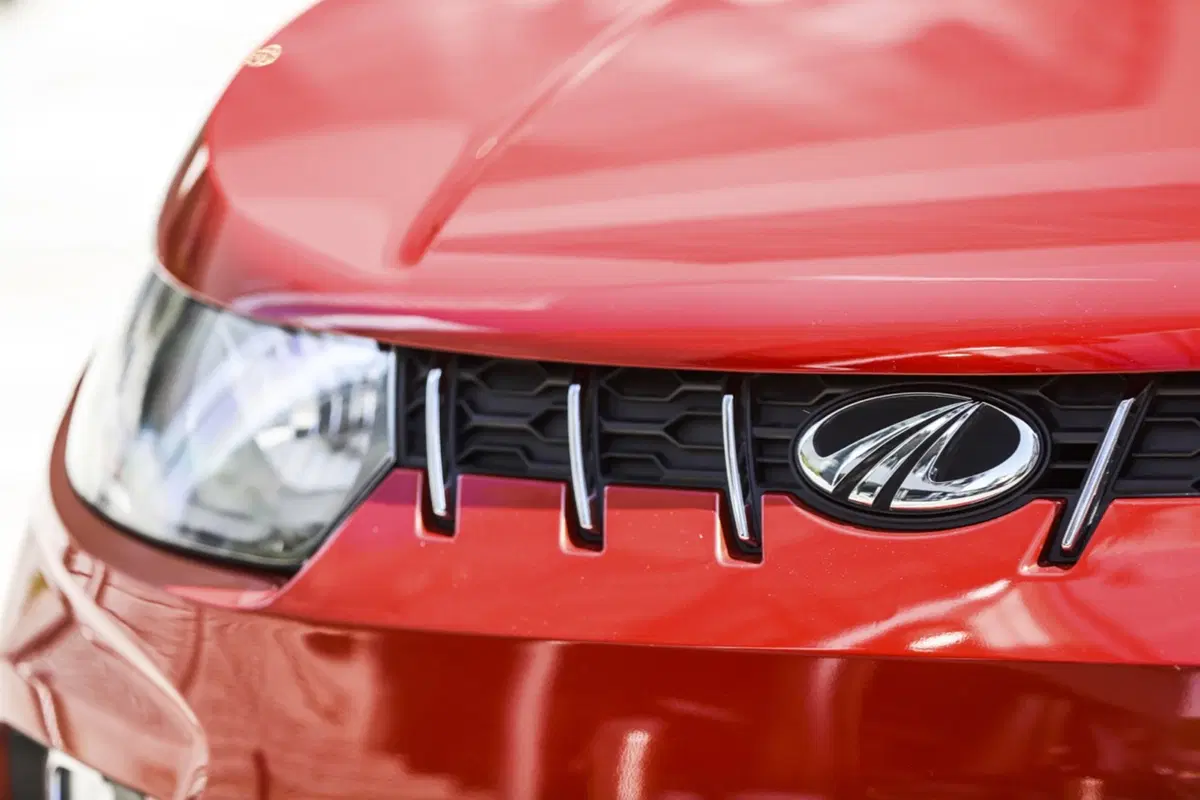 Mahindra KUV100, il SUV compatto indiano per il mercato europeo [Video] (7)