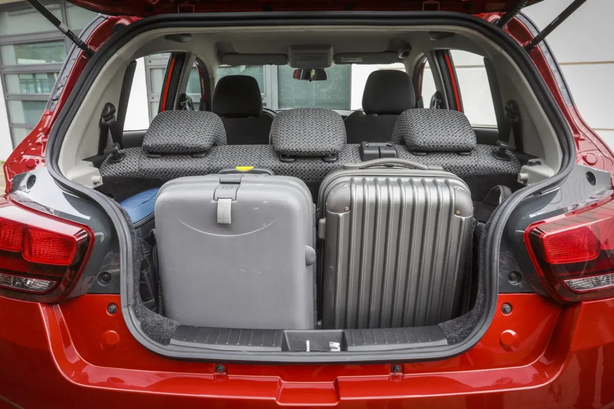 Mahindra KUV100, il SUV compatto indiano per il mercato europeo [Video] (9)