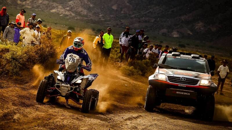 Dakar 2016, si fa sul serio: comandano Price e Al Attiyah
