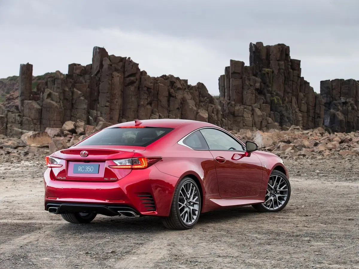 Lexus RC (2015-22) (6)