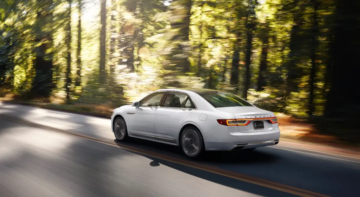 Lincoln Continental 2017 (6)