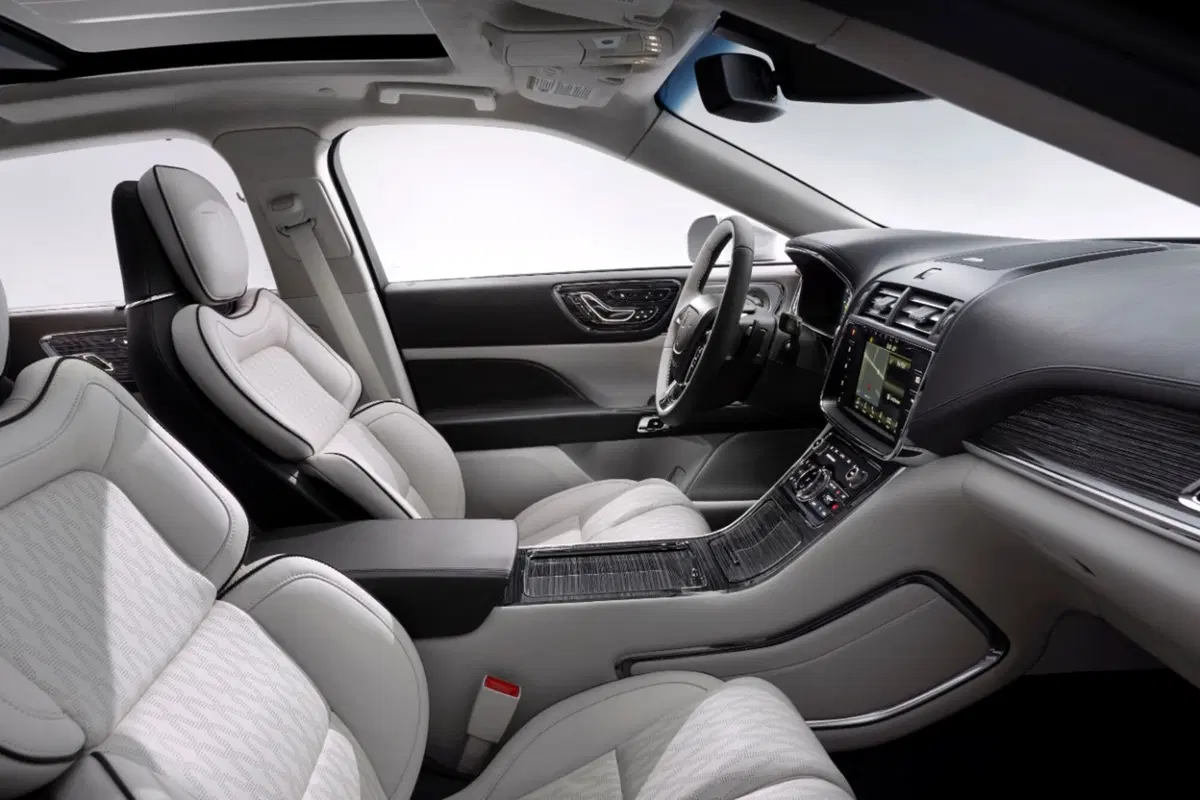 Lincoln Continental 2017 (7)