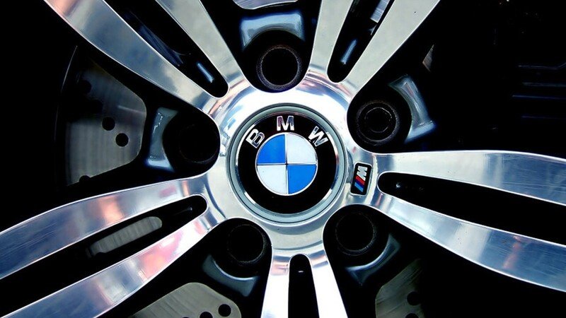 BMW leader mondiale tra i costruttori premium