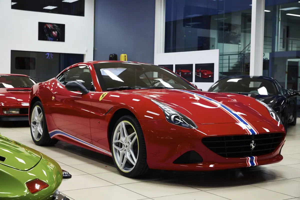 Ferrari California T, il “Tailor Made” celebra la 24 Ore di Spa (6)