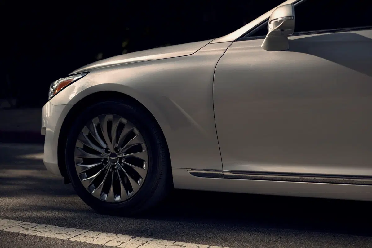 Genesis G90: l'ammiraglia della nuova era coreana (2)