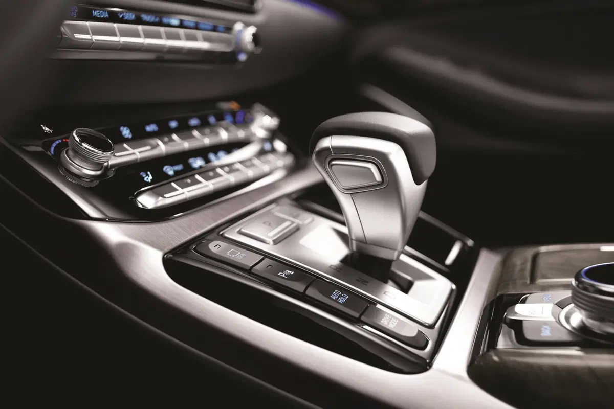 Genesis G90: l'ammiraglia della nuova era coreana (11)