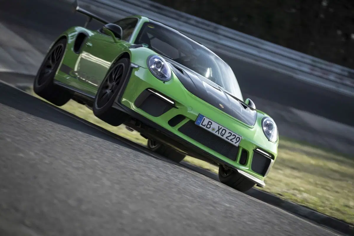 Porsche 911 GT3 RS: l'onboard del record al Nurburgring [Video] (6)