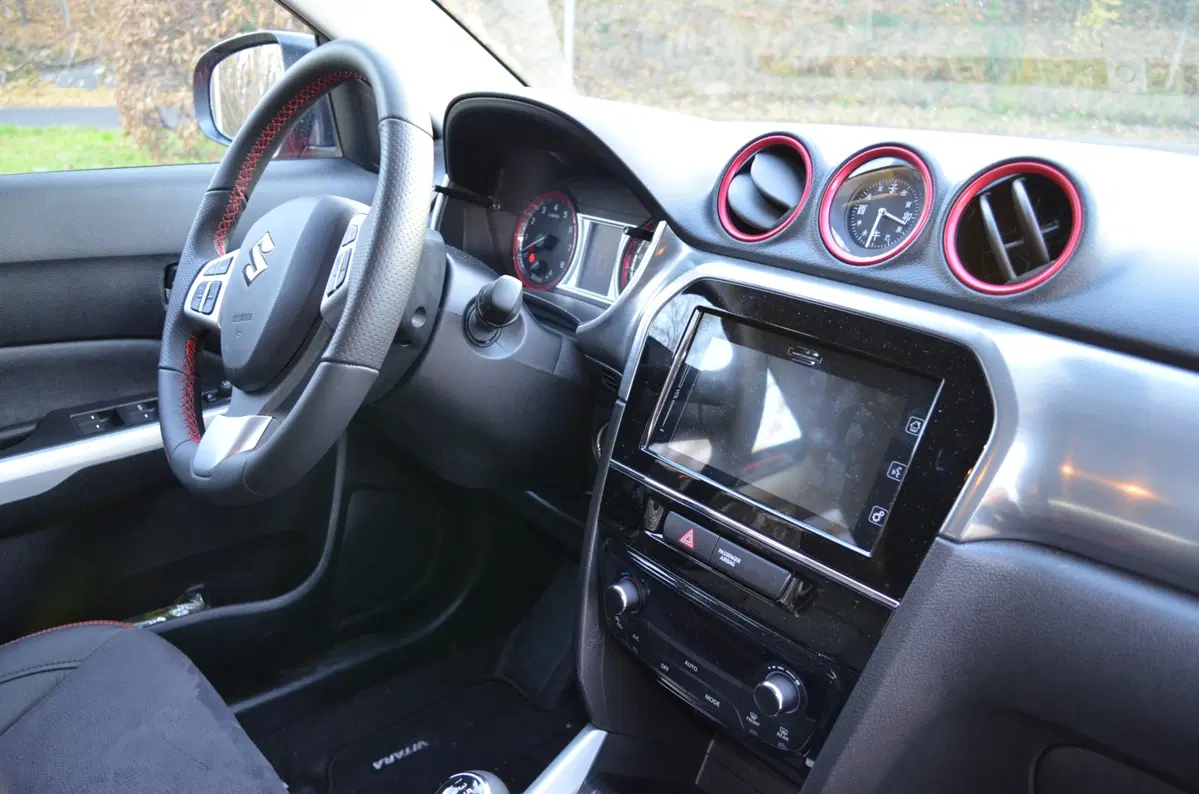 Suzuki Vitara S (24)