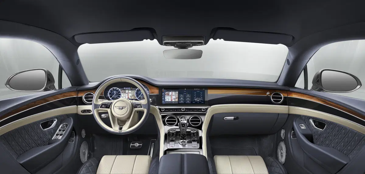 Nuova Bentley Continental GT: debutto tricolore al Fuorisalone di Milano (10)
