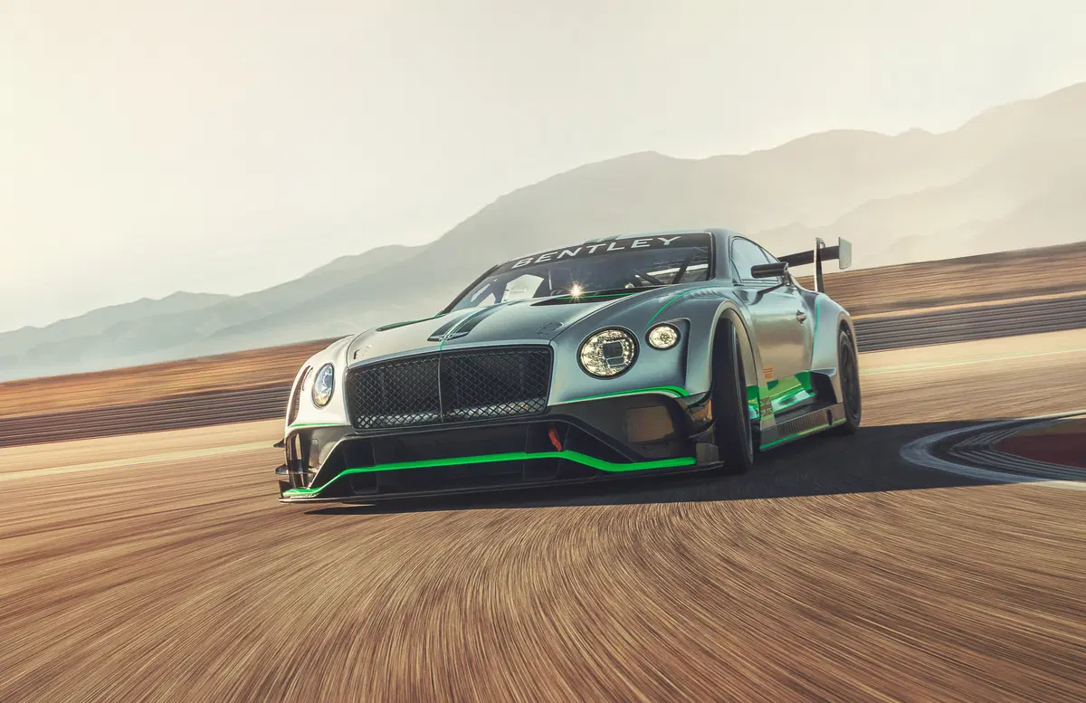 Nuova Bentley Continental GT: debutto tricolore al Fuorisalone di Milano (11)