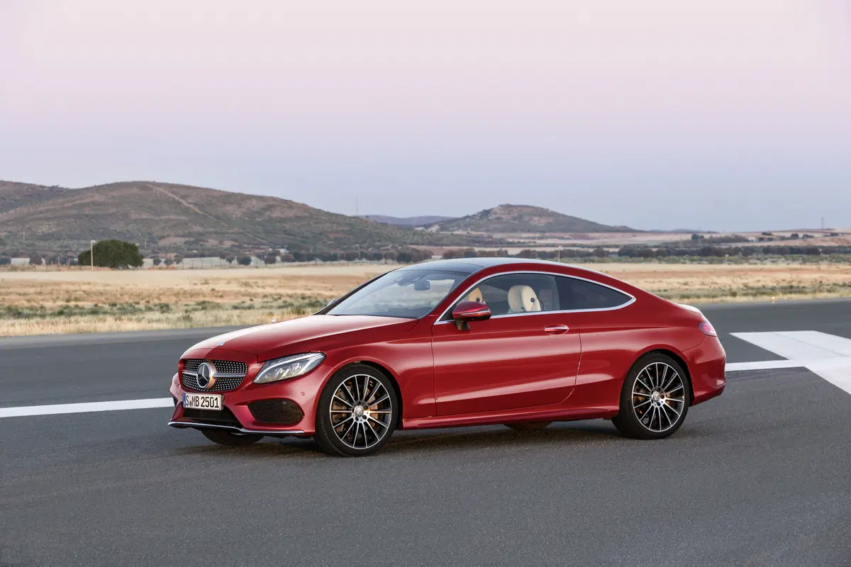 Mercedes-Benz Classe C Coupé (2015-23) (44)