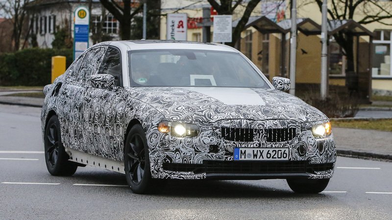 Nuova BMW Serie 3: arriva nel 2018