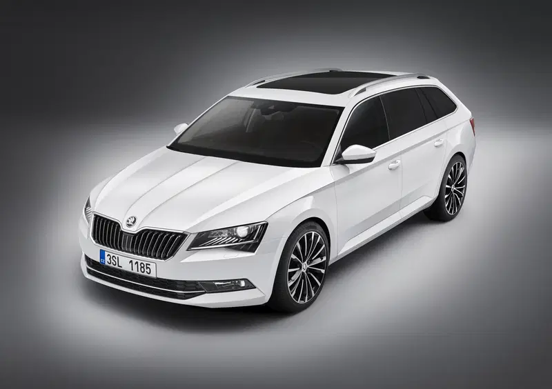 Skoda Superb Station Wagon (2015-24) (30)