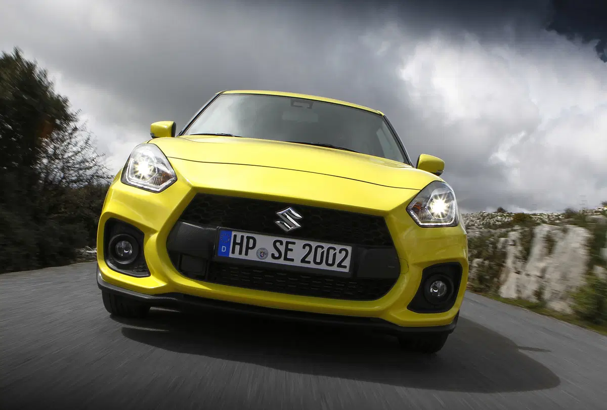 Suzuki Swift Sport 2018, 975 Kg di divertimento  (3)