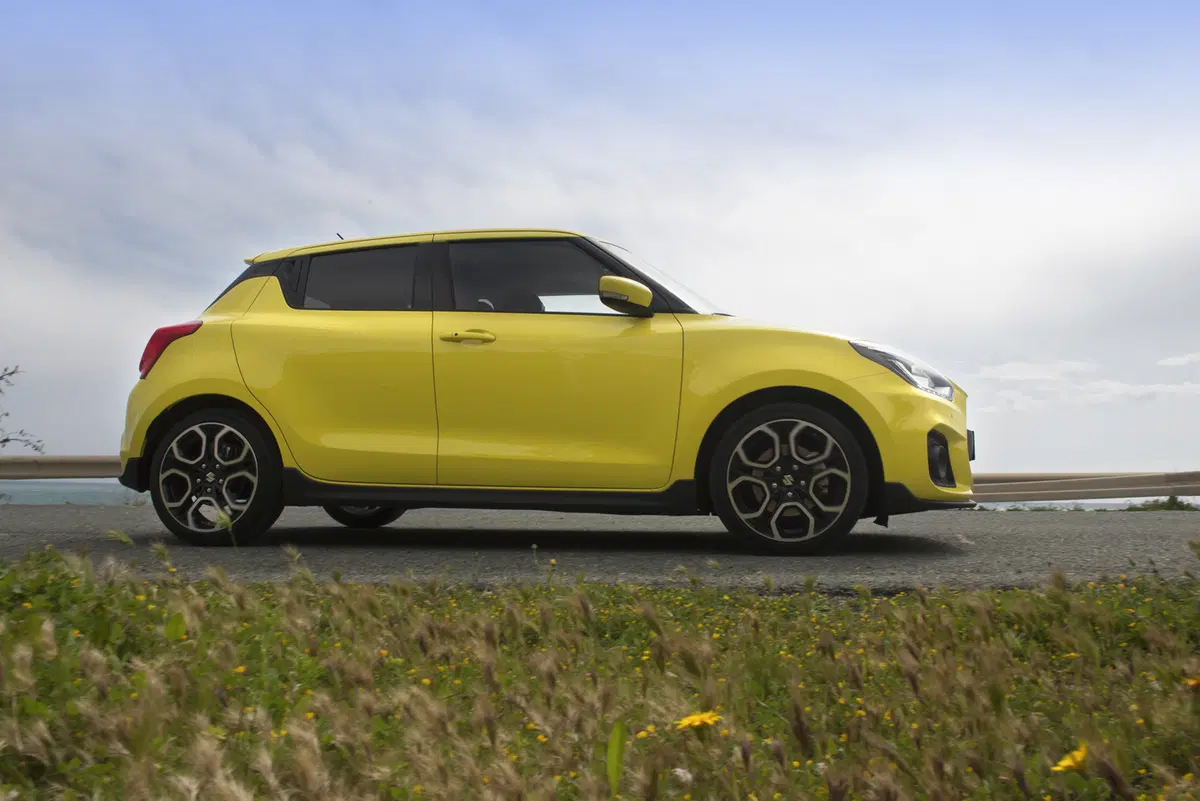 Suzuki Swift Sport 2018, 975 Kg di divertimento  (8)