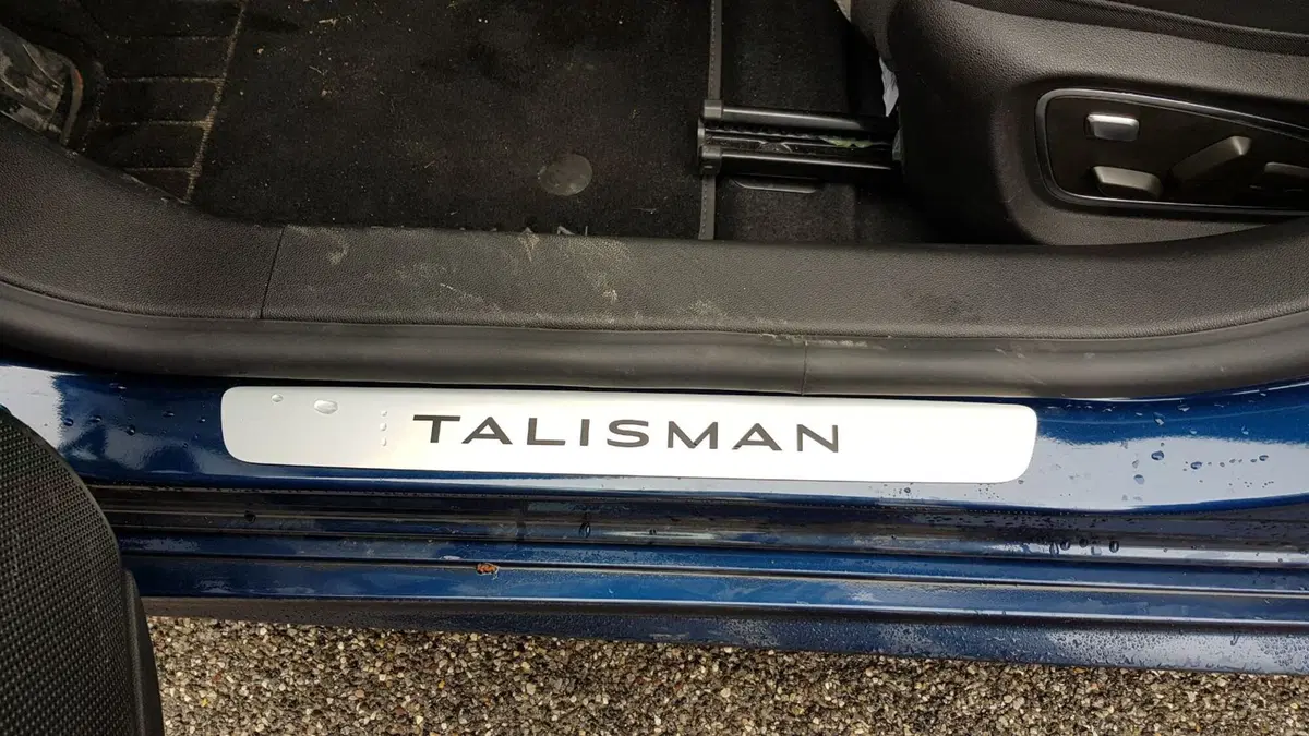 Renault Talisman | Marchons! Marchons! [Video] (13)
