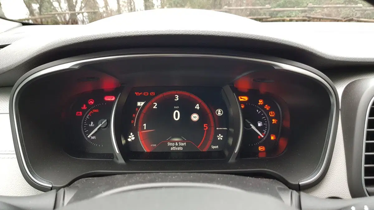Renault Talisman | Marchons! Marchons! [Video] (10)