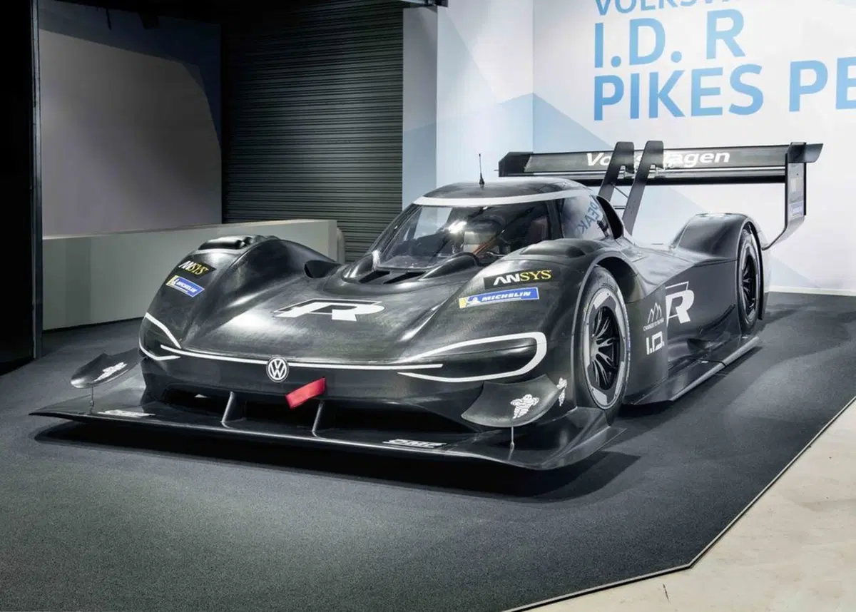Volkswagen I.D. R Pikes Peak 2018, «più veloce di una F.1» (2)