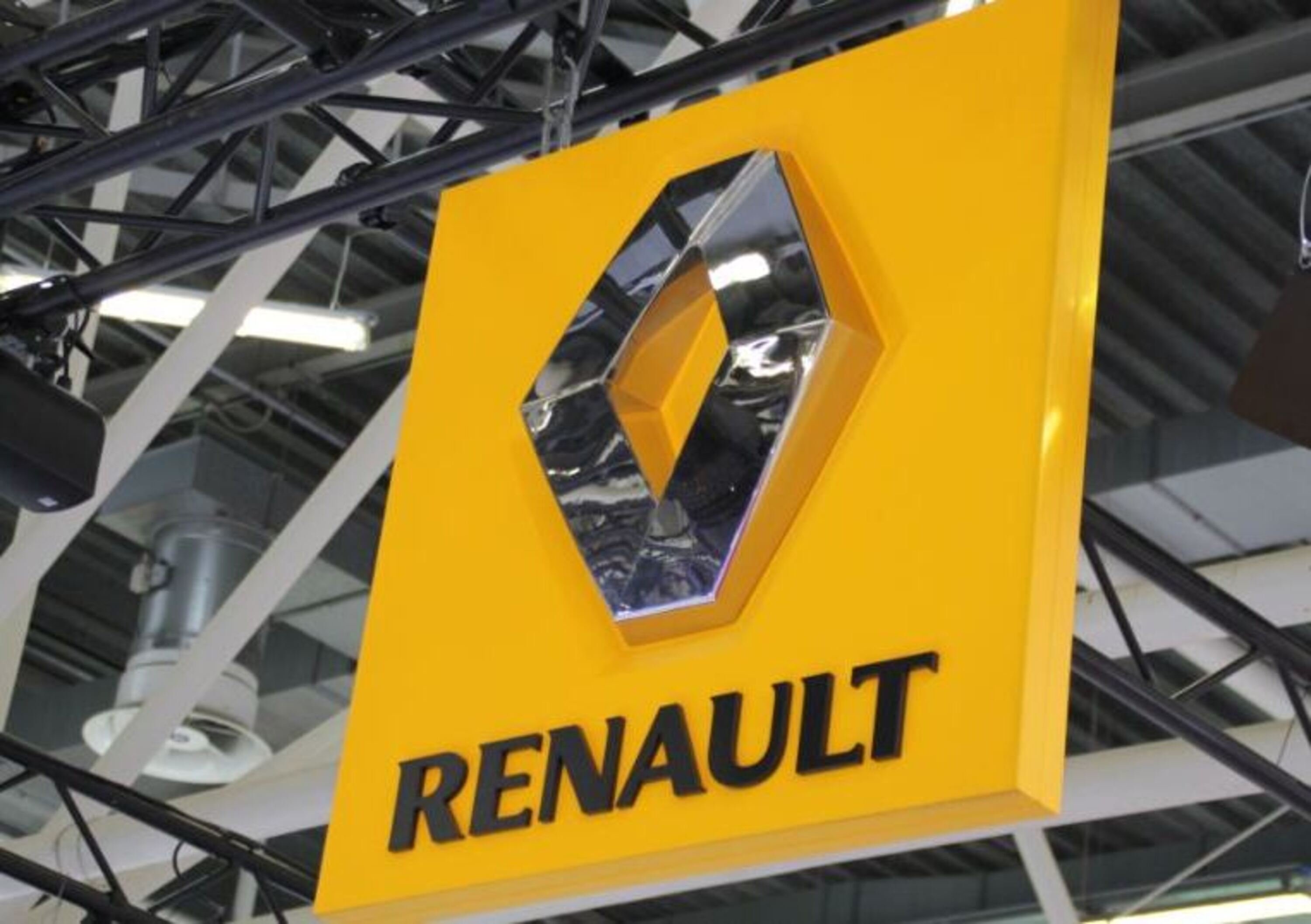 Renault: &ldquo;Nessun software illegale sulle nostre auto&rdquo;