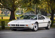 BMW M1 compie 40 anni [Video]