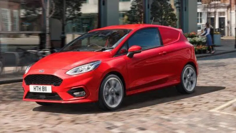 Ford svela la nuova Fiesta in versione Van 