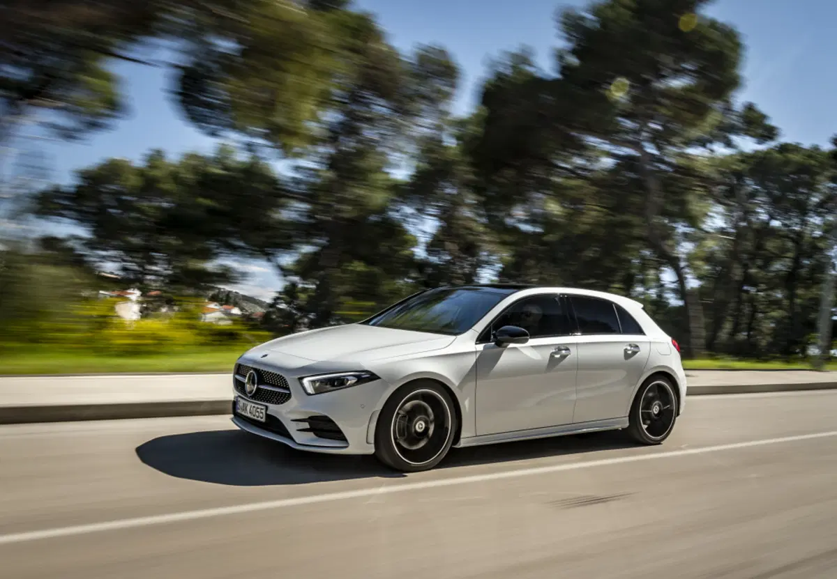 Mercedes Classe A 2018, con MBUX è nel futuro [Video] (3)