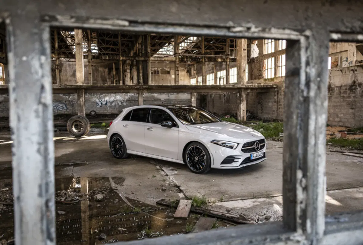 Mercedes Classe A 2018, con MBUX è nel futuro [Video] (5)