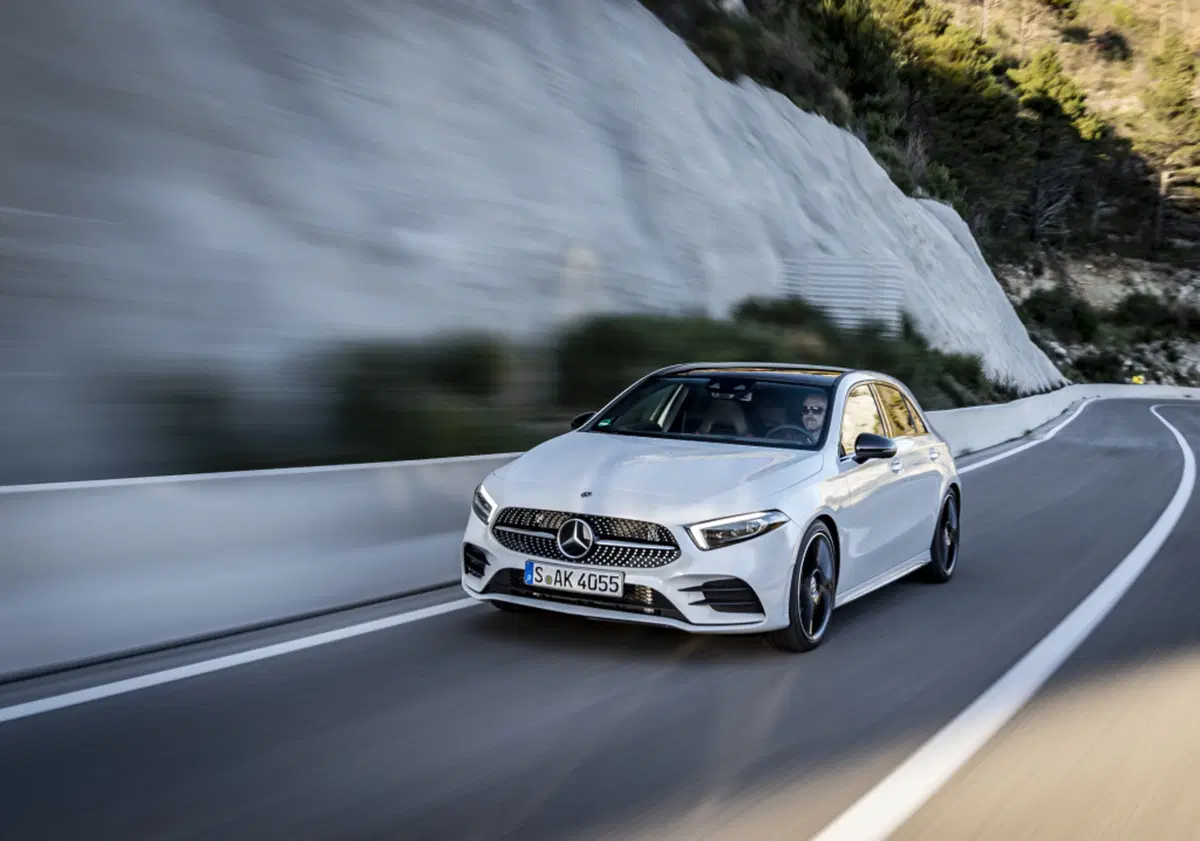 Mercedes Classe A 2018, con MBUX è nel futuro [Video] (15)