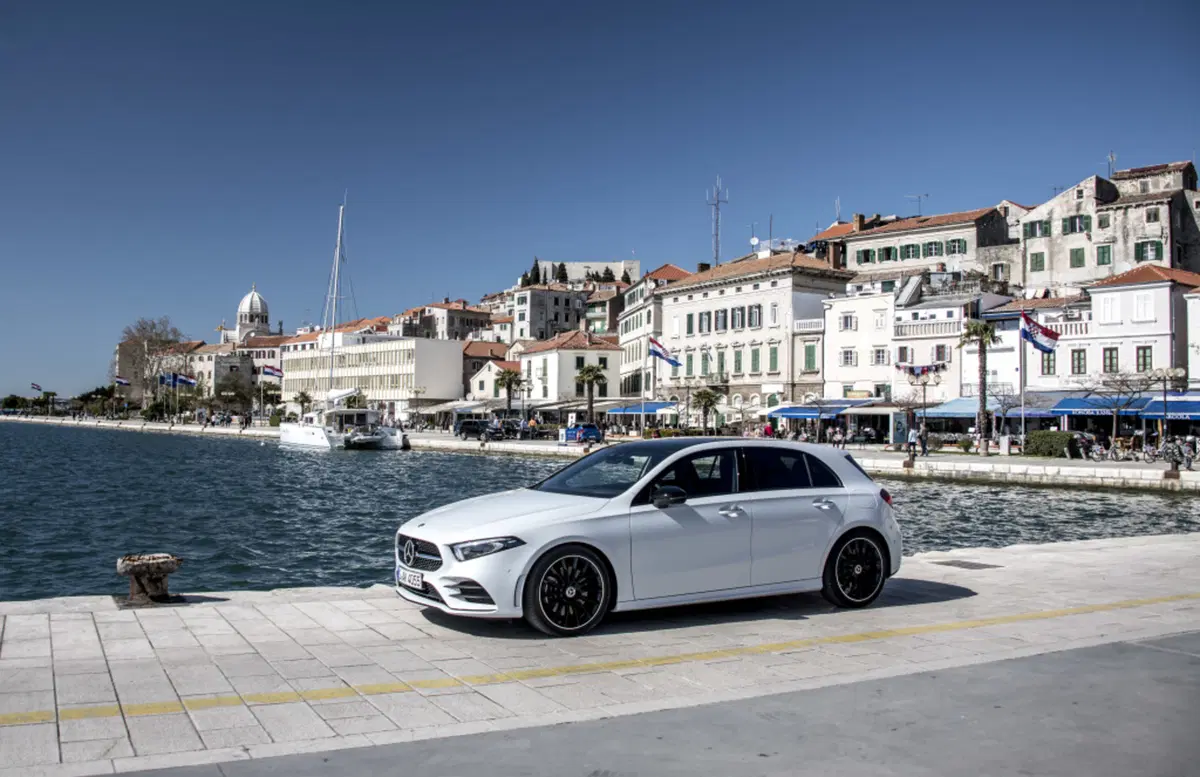 Mercedes Classe A 2018, con MBUX è nel futuro [Video] (9)