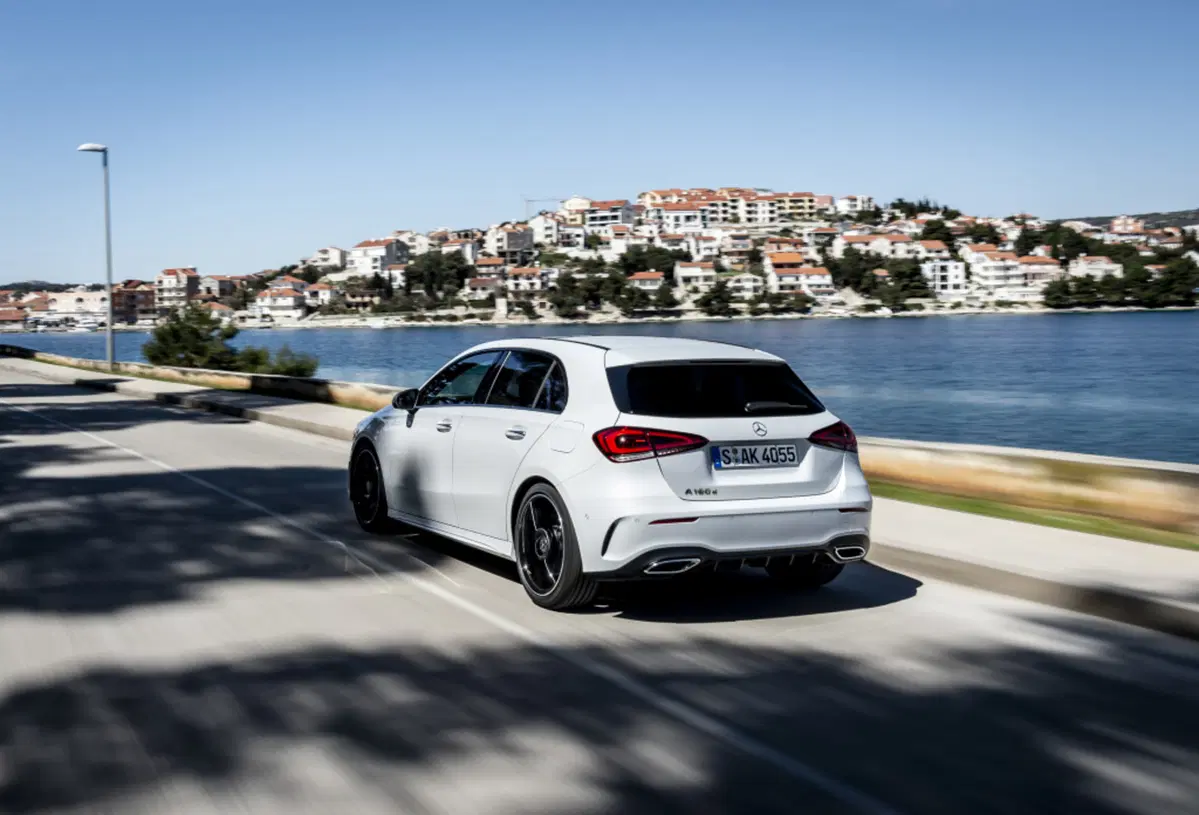 Mercedes Classe A 2018, con MBUX è nel futuro [Video] (10)
