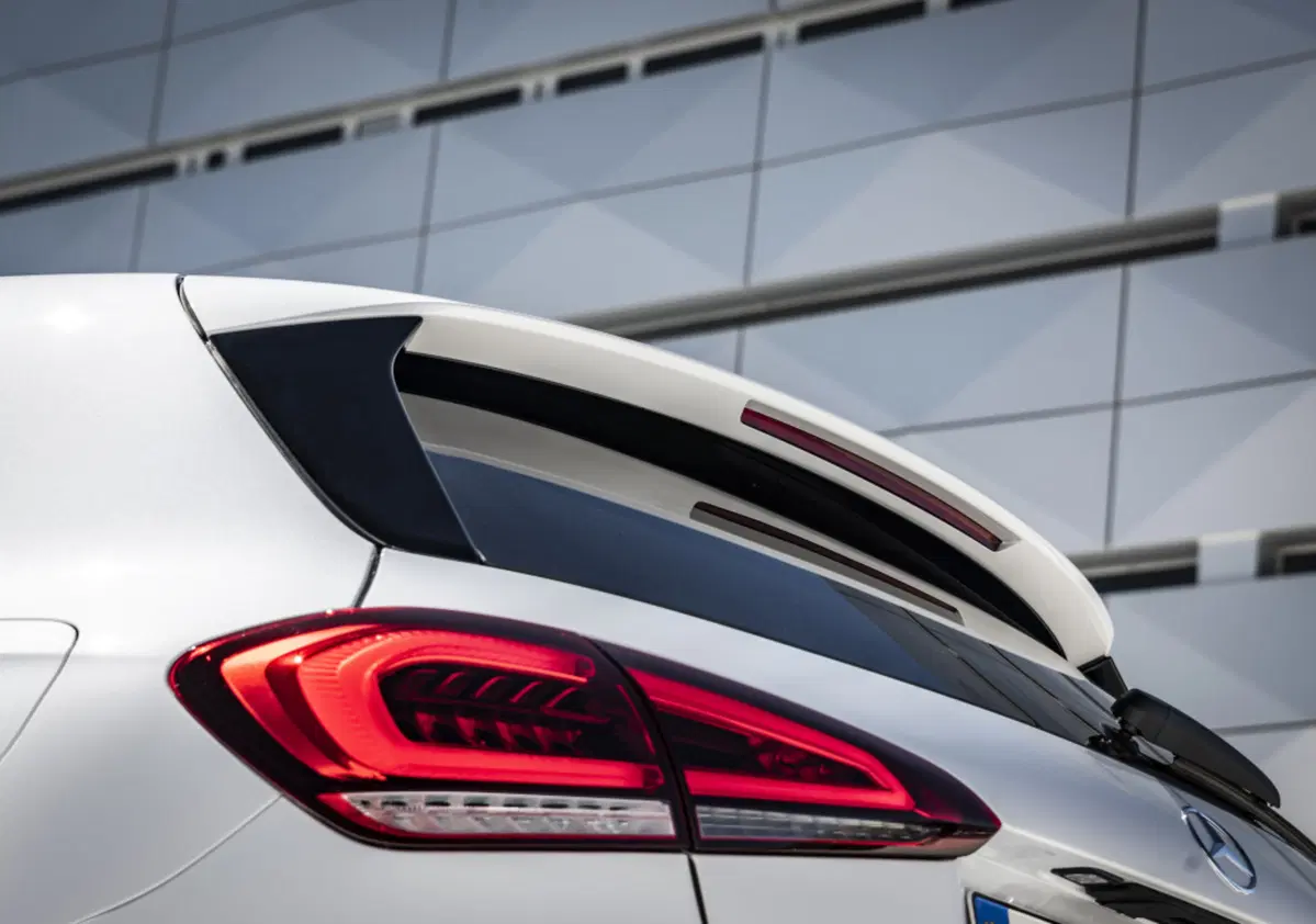 Mercedes Classe A 2018, con MBUX è nel futuro [Video] (11)