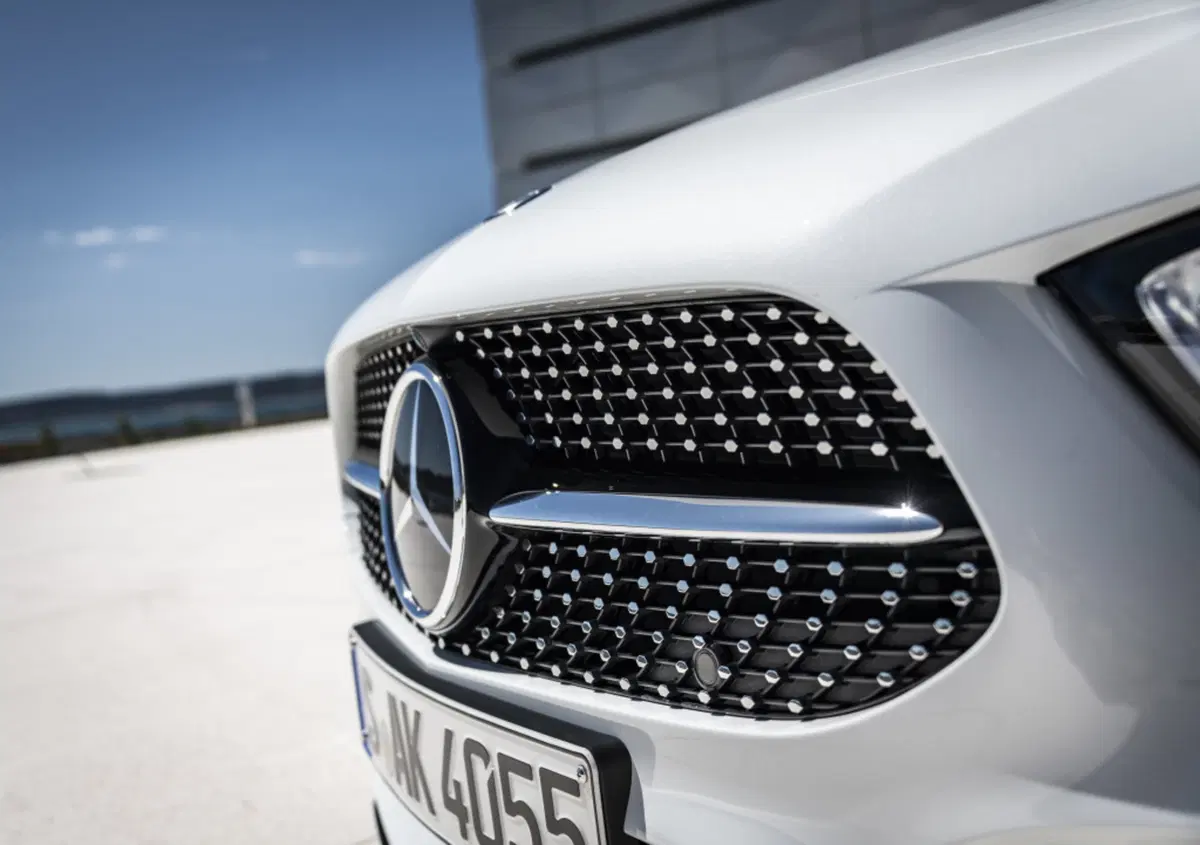 Mercedes Classe A 2018, con MBUX è nel futuro [Video] (13)