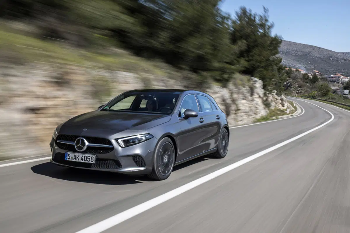 Mercedes Classe A 2018, con MBUX è nel futuro [Video]