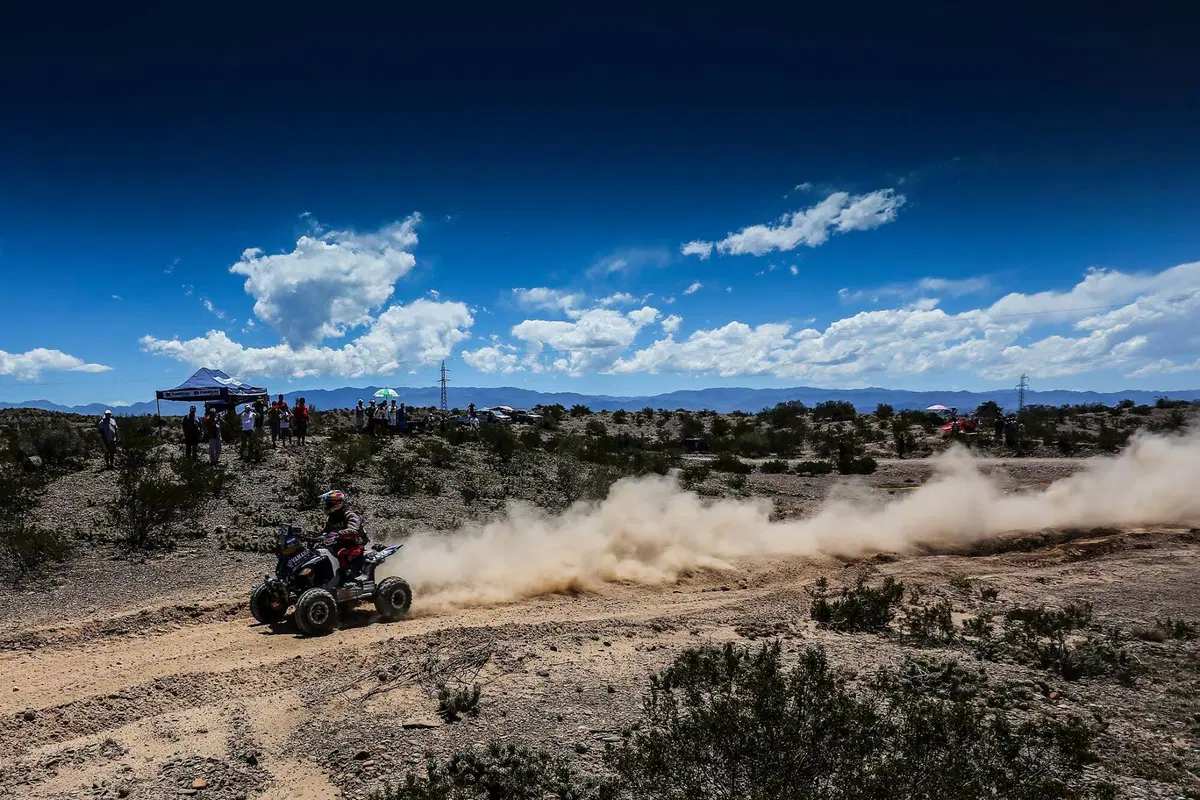 Dakar 2016, Tappa 11. Bis di Al-Attiyah (Mini) e Meo (KTM) (11)