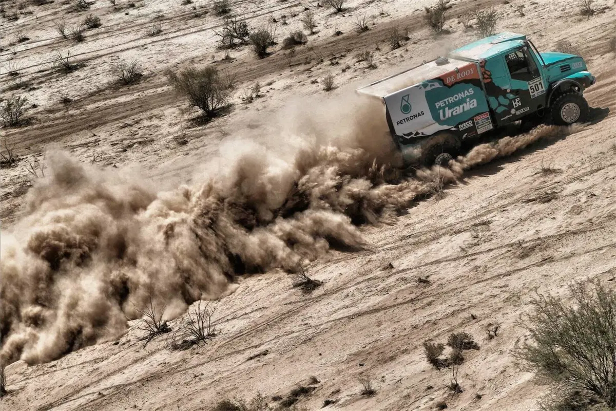 Dakar 2016, Tappa 11. Bis di Al-Attiyah (Mini) e Meo (KTM) (14)