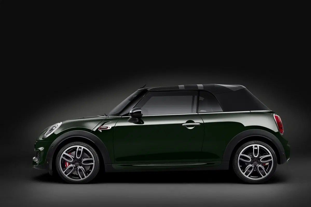 Nuova Mini John Cooper Works Convertible: 231 cavalli a cielo aperto (7)