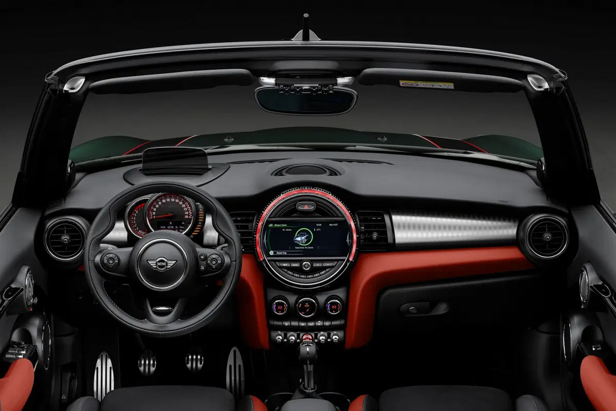 Nuova Mini John Cooper Works Convertible: 231 cavalli a cielo aperto (10)